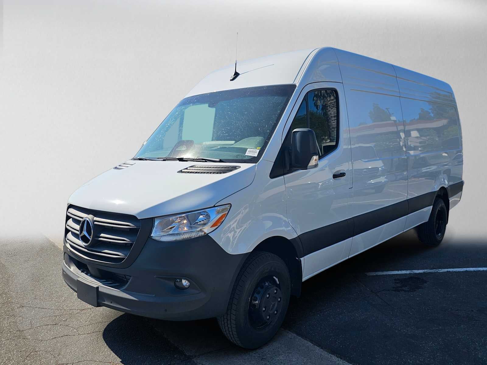 2026 Mercedes-Benz Sprinter Cargo 3500XD High Roof I4 Diesel HO 170 RWD