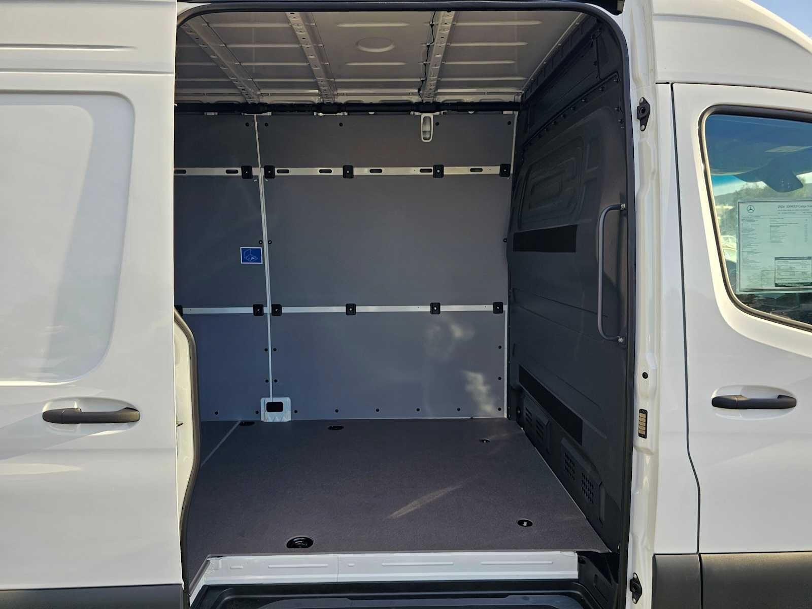 2026 Mercedes-Benz Sprinter Cargo 3500XD High Roof I4 Diesel HO 170 RWD