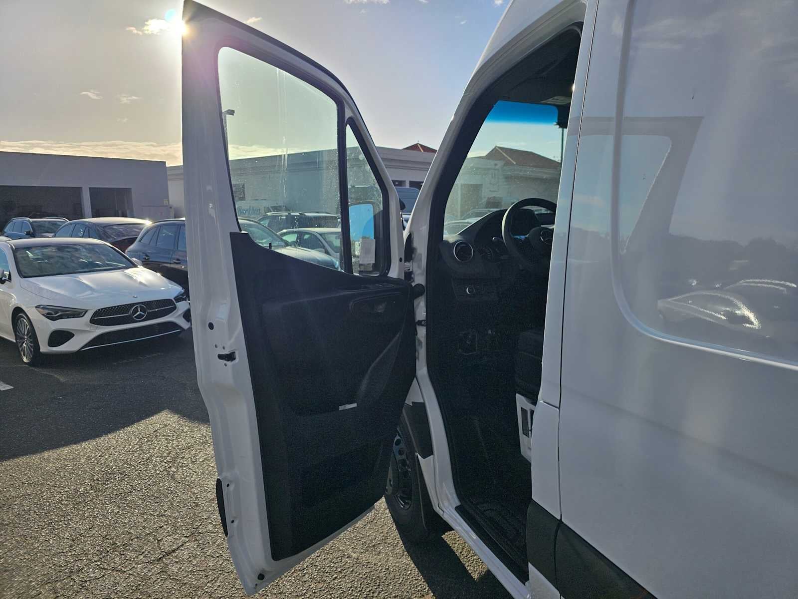 2026 Mercedes-Benz Sprinter Cargo 3500XD High Roof I4 Diesel HO 170 RWD