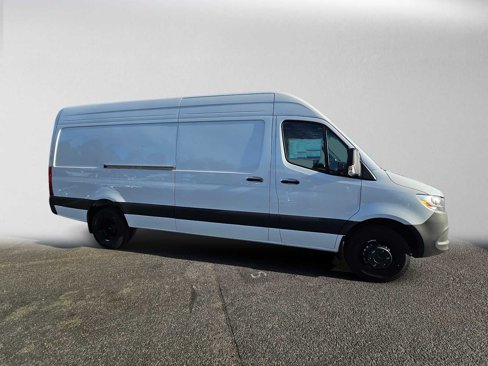 2026 Mercedes-Benz Sprinter Cargo 3500XD High Roof I4 Diesel HO 170 RWD