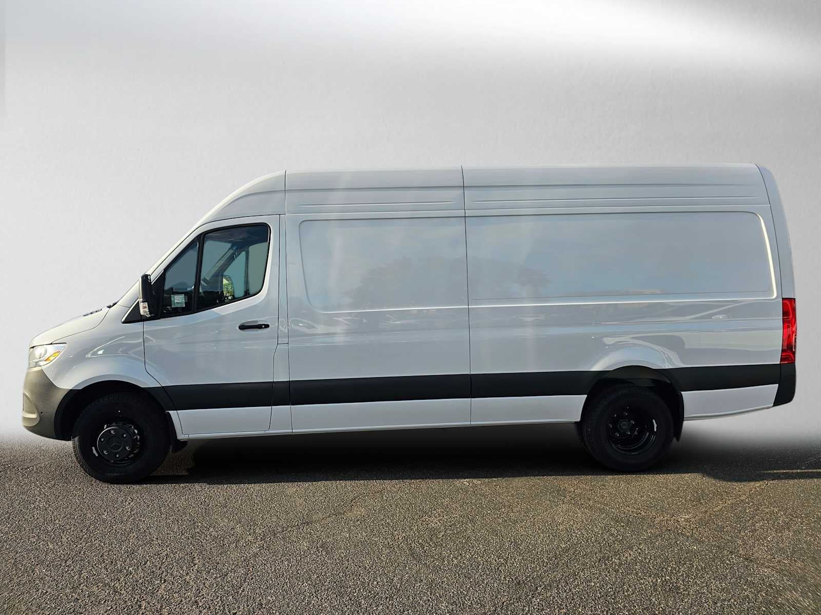 2026 Mercedes-Benz Sprinter Cargo 3500XD High Roof I4 Diesel HO 170 RWD