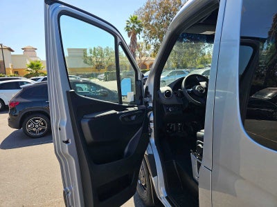 2026 Mercedes-Benz Sprinter Passenger 2500 Standard Roof I4 Diesel 144 RWD