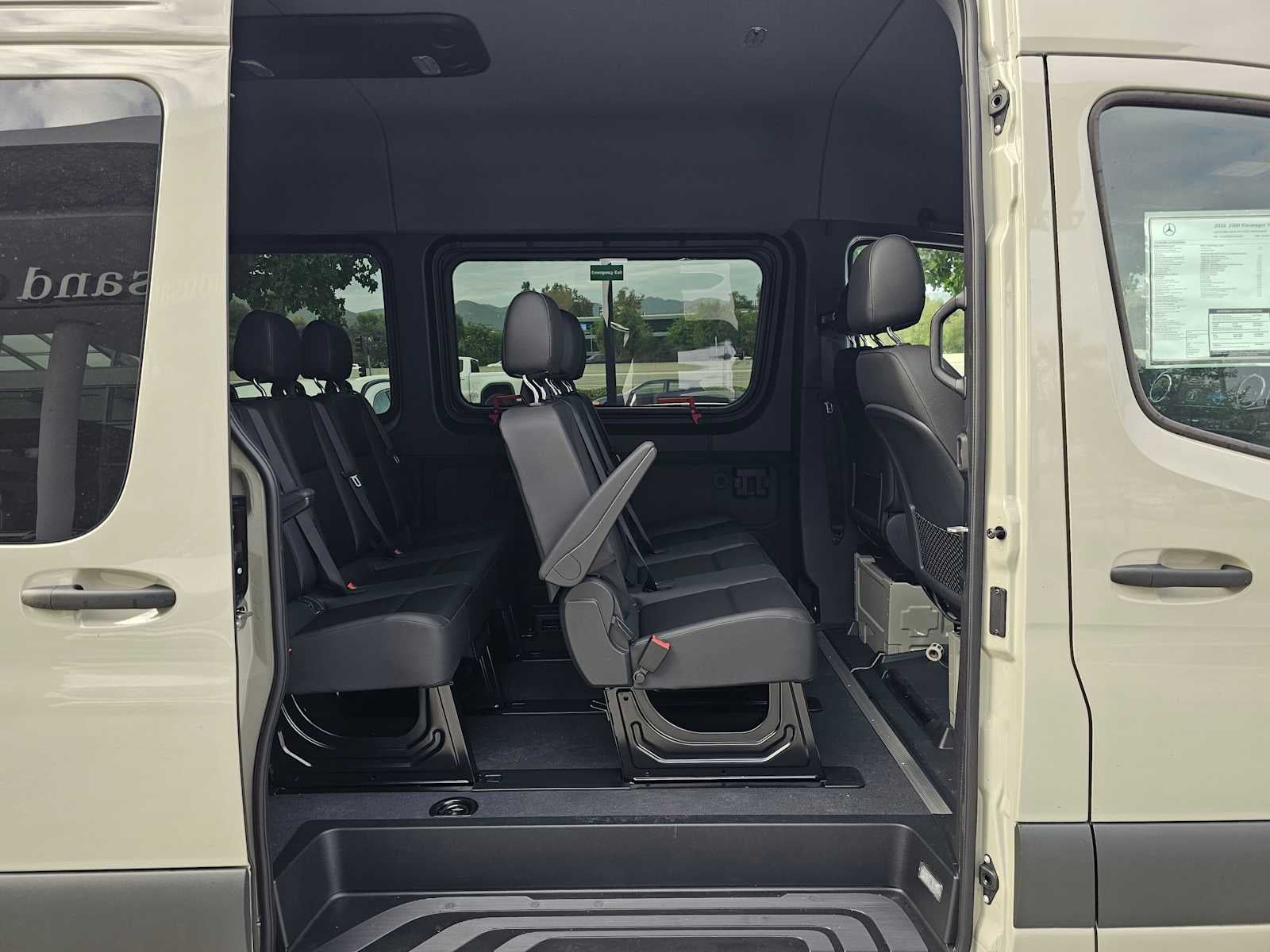 2026 Mercedes-Benz Sprinter Passenger 2500 Standard Roof I4 Diesel HO 144 RWD