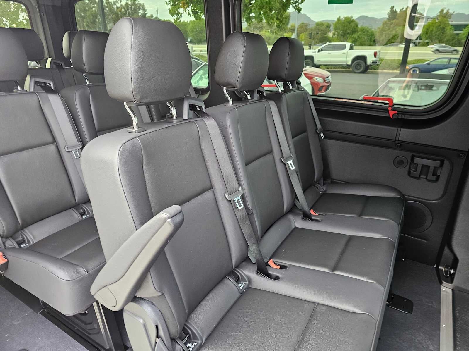 2026 Mercedes-Benz Sprinter Passenger 2500 Standard Roof I4 Diesel HO 144 RWD