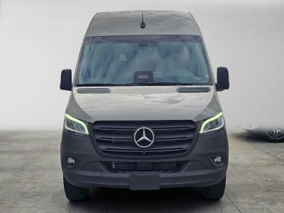2026 Mercedes-Benz Sprinter Passenger 2500 Standard Roof I4 Diesel HO 144 RWD