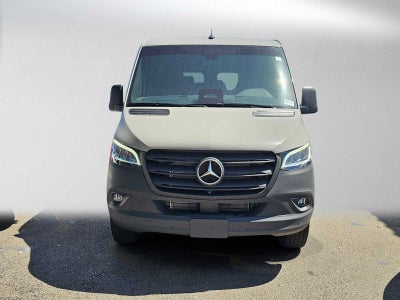 2026 Mercedes-Benz Sprinter Passenger Van 2500 Standard Roof I4 Diesel HO 144 RWD