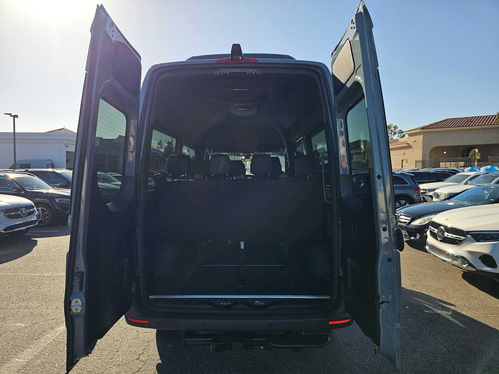 2026 Mercedes-Benz Sprinter Passenger Van 2500 Standard Roof I4 Diesel HO 144 RWD