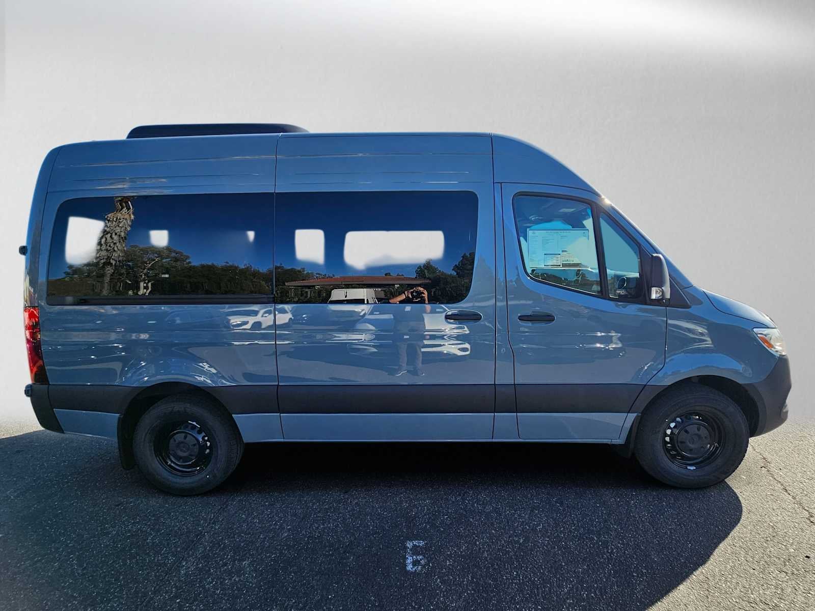 2026 Mercedes-Benz Sprinter Passenger Van 2500 Standard Roof I4 Diesel HO 144 RWD