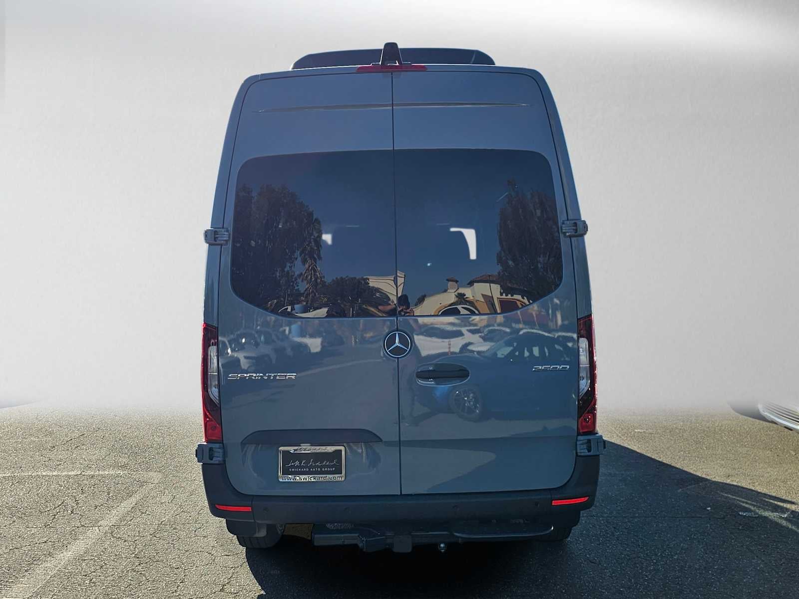2026 Mercedes-Benz Sprinter Passenger Van 2500 Standard Roof I4 Diesel HO 144 RWD