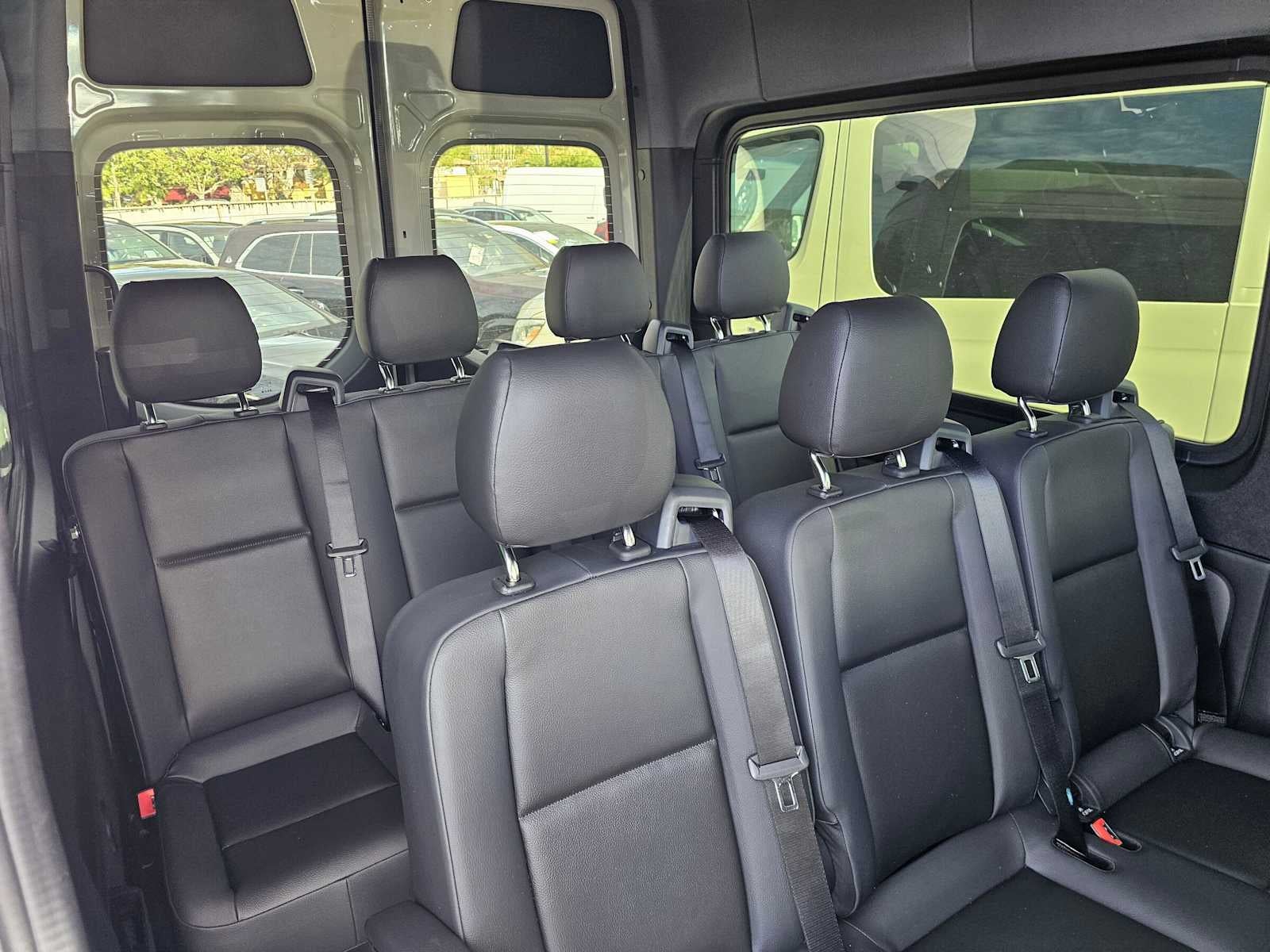 2026 Mercedes-Benz Sprinter Passenger 2500 Standard Roof I4 Diesel HO 144 RWD