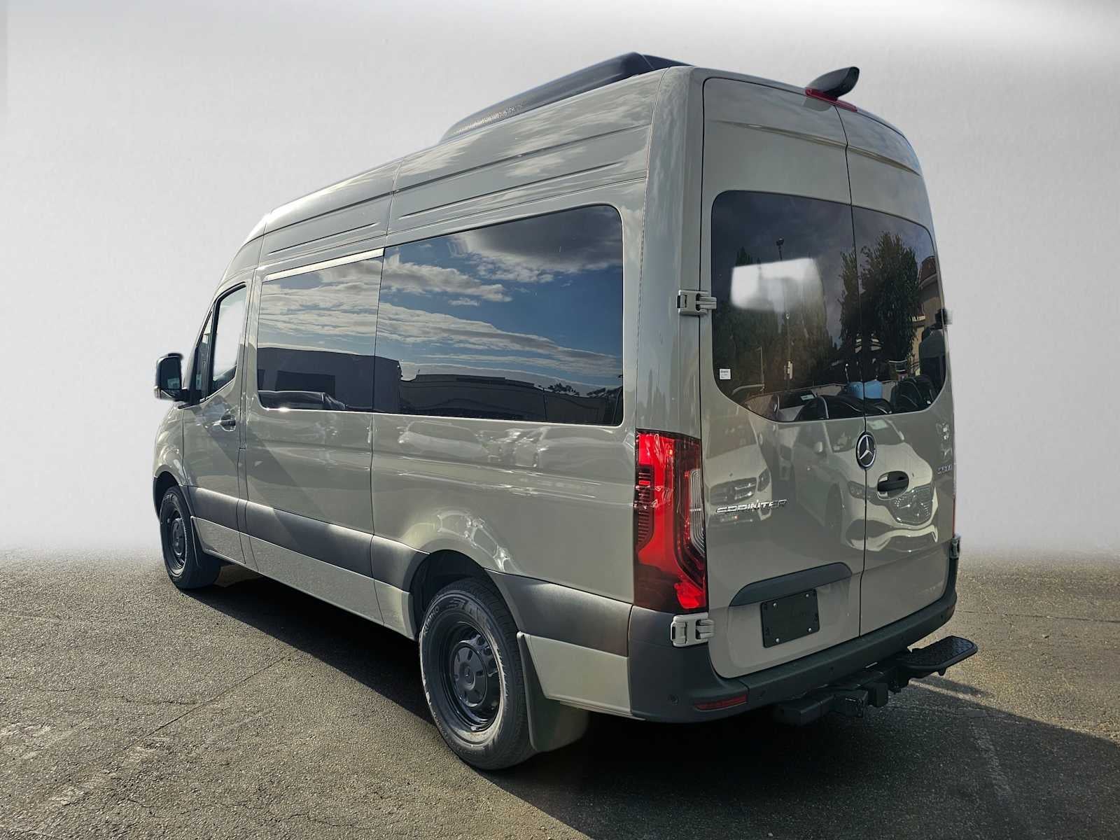 2026 Mercedes-Benz Sprinter Passenger 2500 Standard Roof I4 Diesel HO 144 RWD