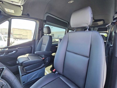 2026 Mercedes-Benz Sprinter Passenger Van 2500 Standard Roof I4 Diesel HO 144 AWD