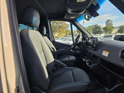 2026 Mercedes-Benz Sprinter Passenger 2500 Standard Roof I4 Diesel HO 144 AWD