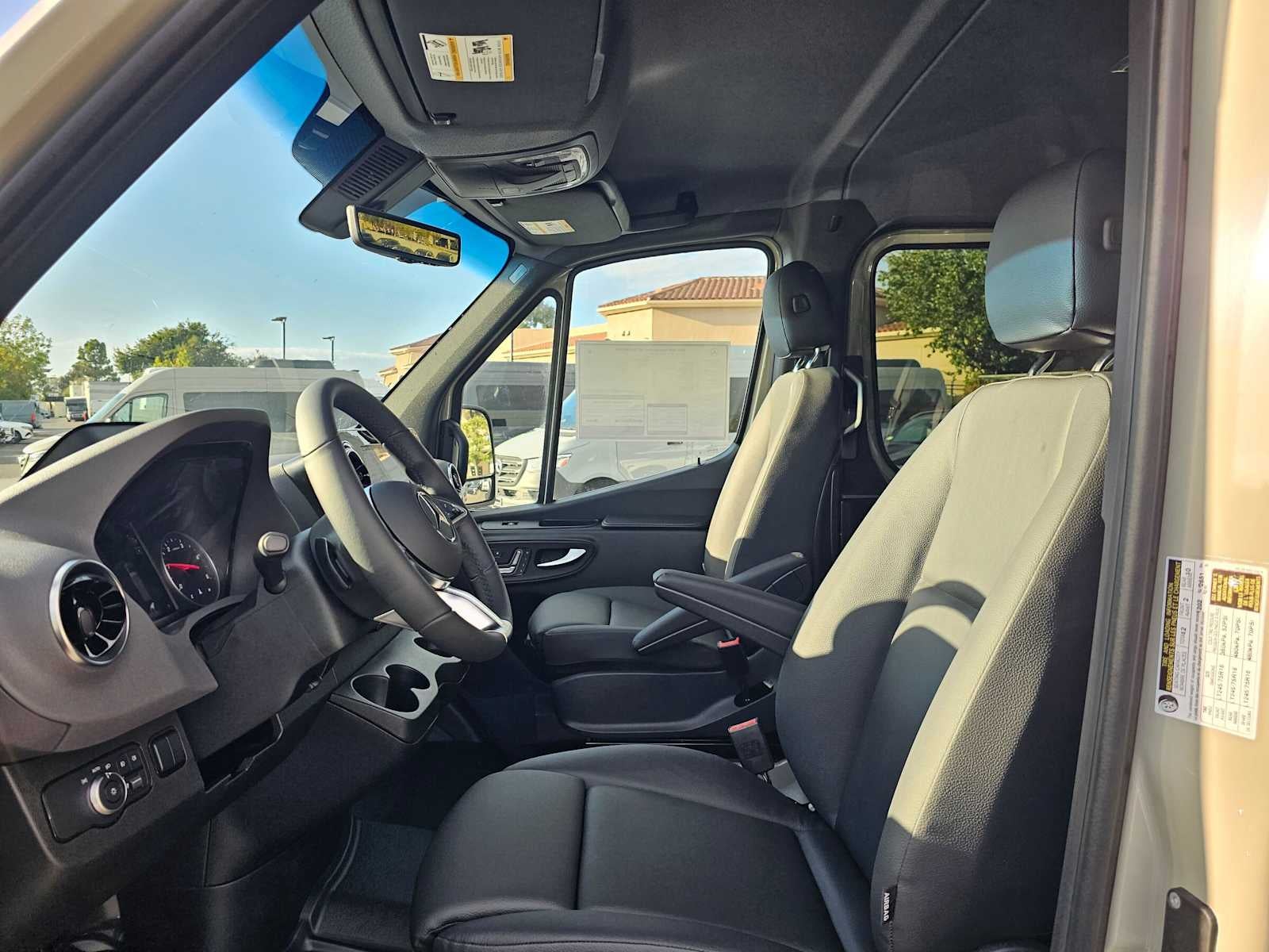 2026 Mercedes-Benz Sprinter Passenger 2500 Standard Roof I4 Diesel HO 144 AWD