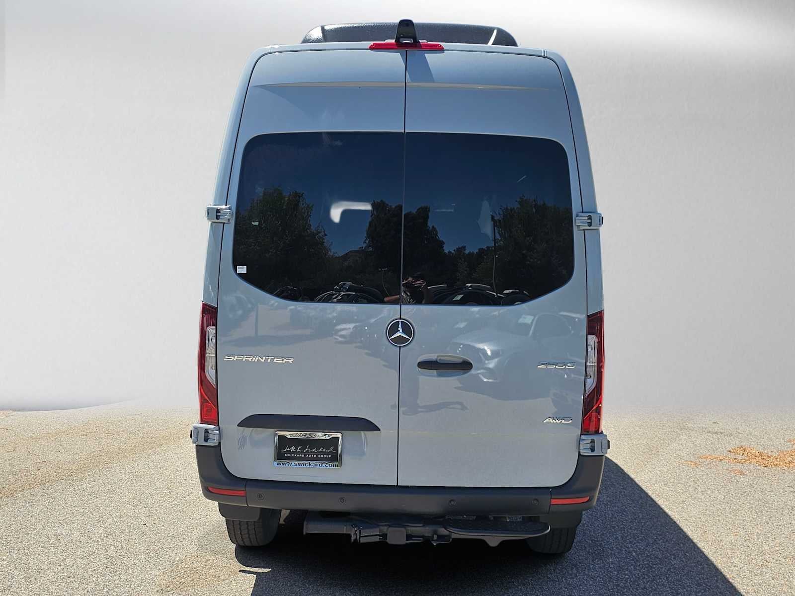 2026 Mercedes-Benz Sprinter Passenger Van 2500 Standard Roof I4 Diesel HO 144 AWD