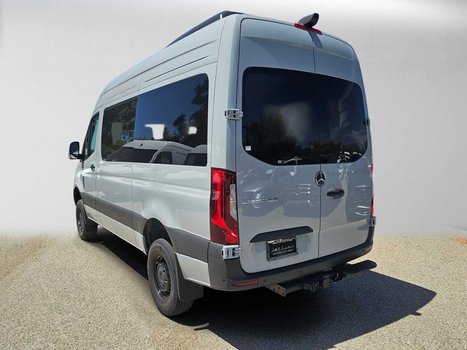 2026 Mercedes-Benz Sprinter Passenger Van 2500 Standard Roof I4 Diesel HO 144 AWD