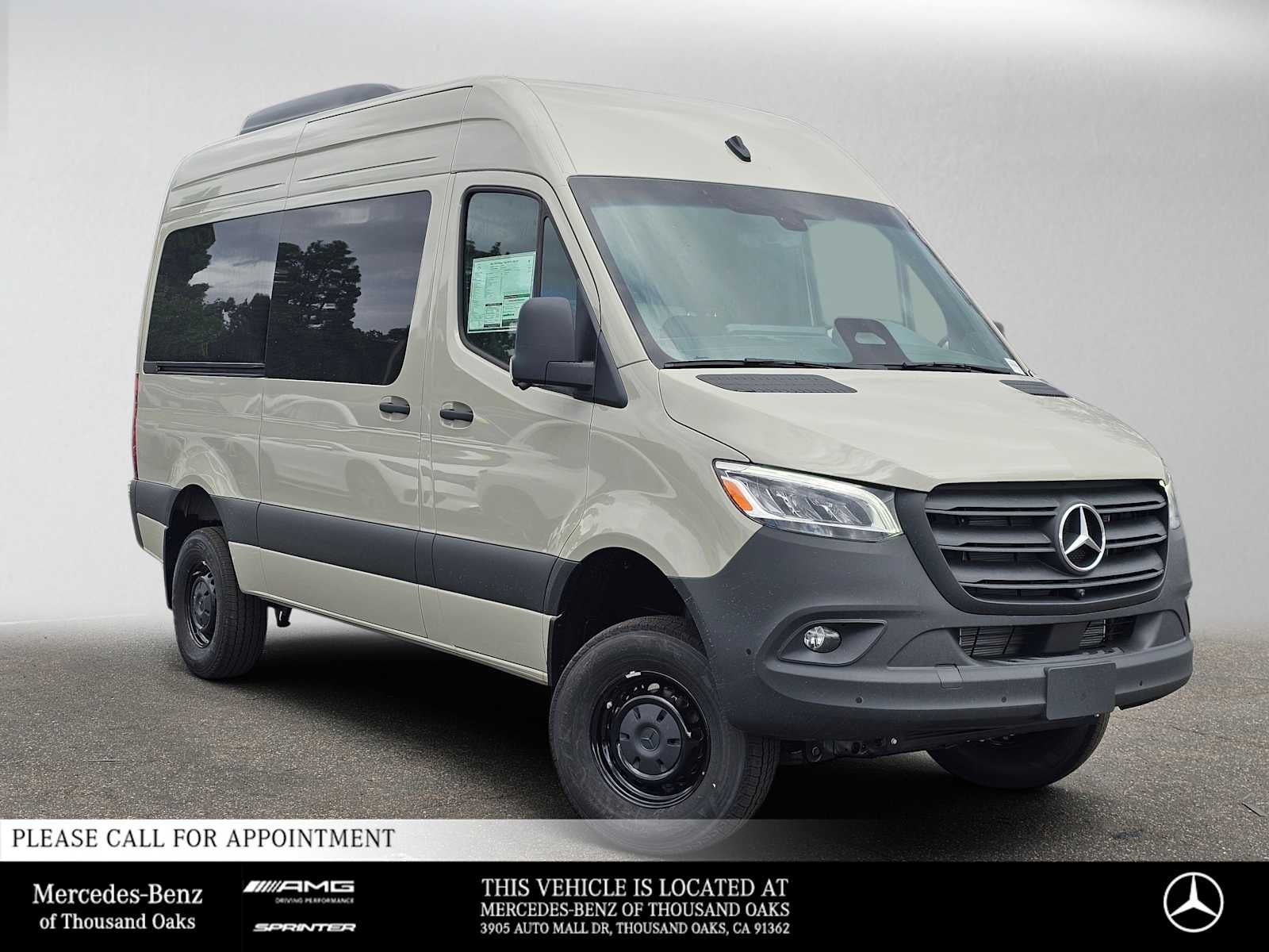 2026 Mercedes-Benz Sprinter Passenger 2500 Standard Roof I4 Diesel HO 144 AWD
