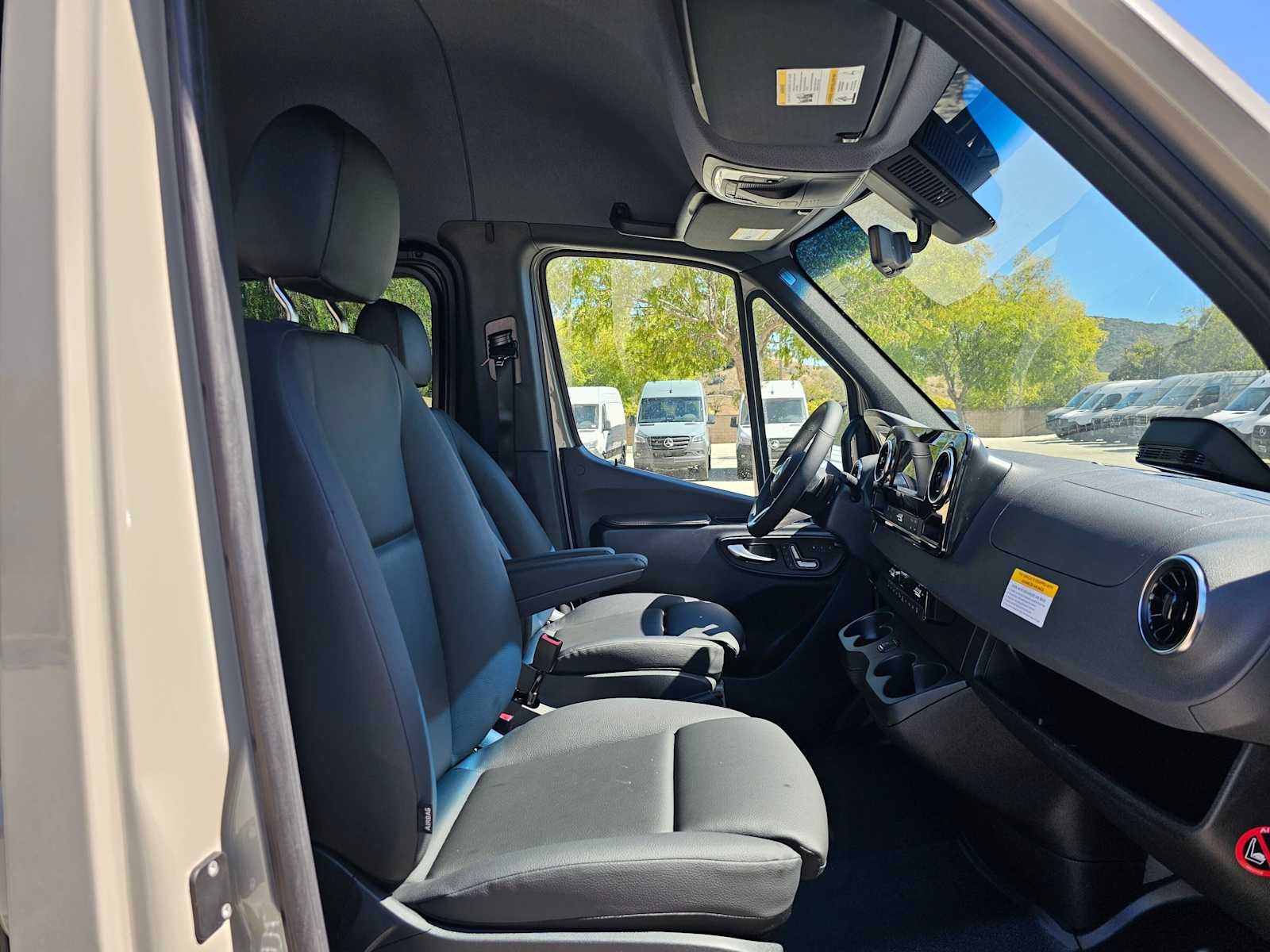 2026 Mercedes-Benz Sprinter Passenger Van 2500 Standard Roof I4 Diesel HO 144 AWD
