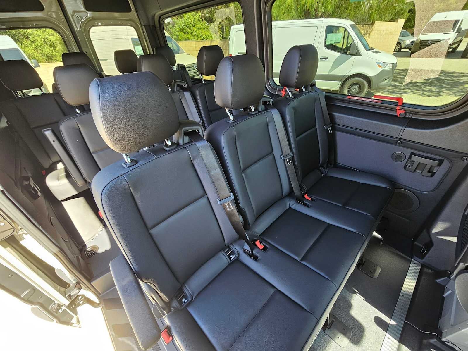 2026 Mercedes-Benz Sprinter Passenger Van 2500 Standard Roof I4 Diesel HO 144 AWD