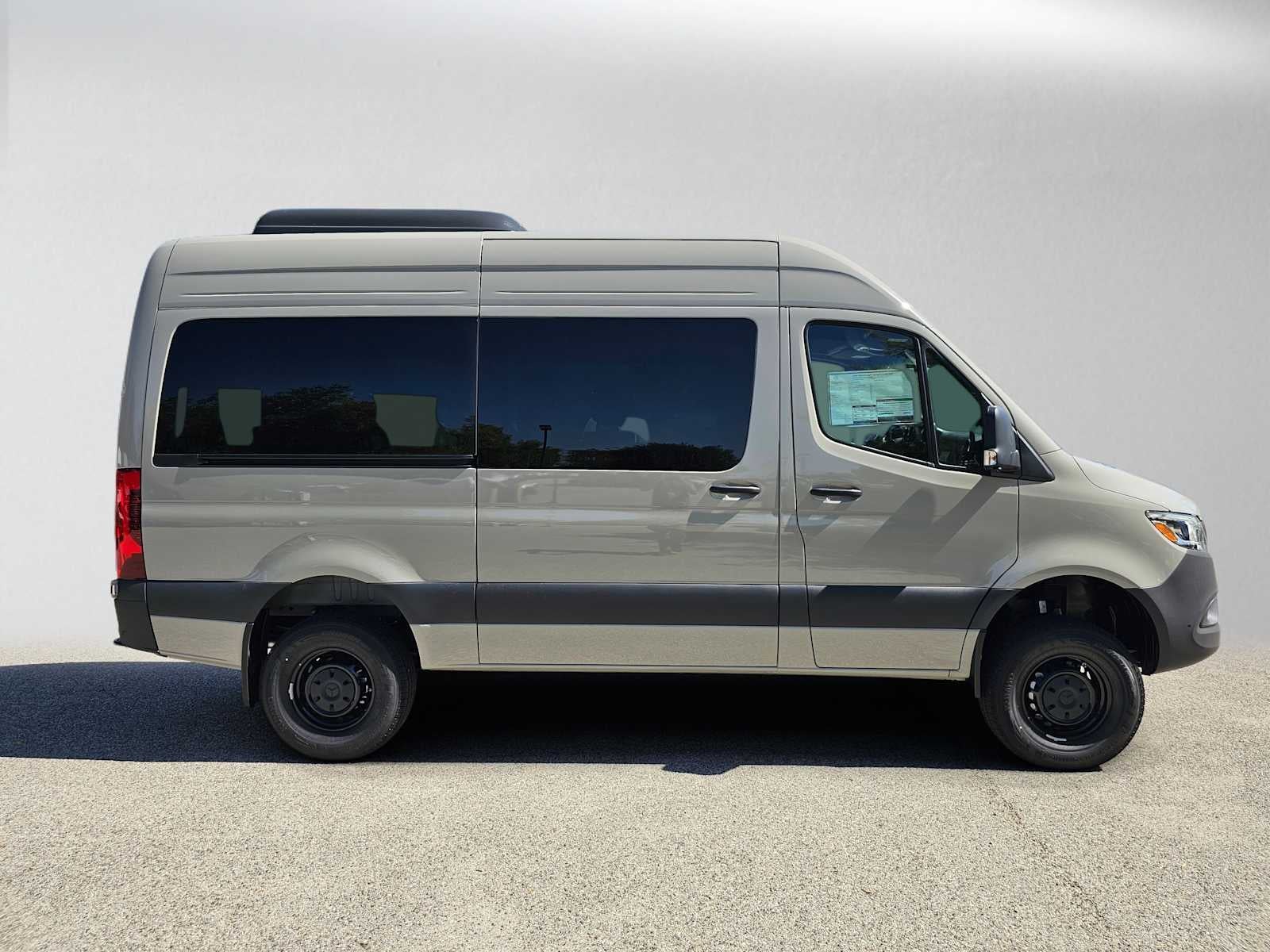 2026 Mercedes-Benz Sprinter Passenger Van 2500 Standard Roof I4 Diesel HO 144 AWD