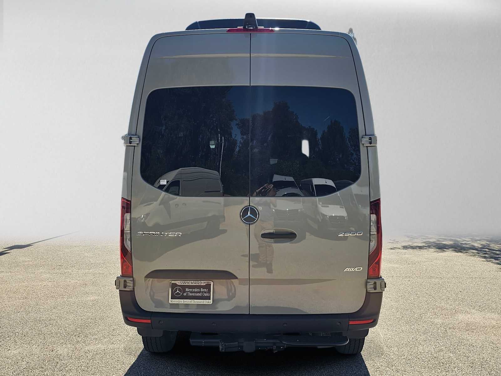 2026 Mercedes-Benz Sprinter Passenger Van 2500 Standard Roof I4 Diesel HO 144 AWD