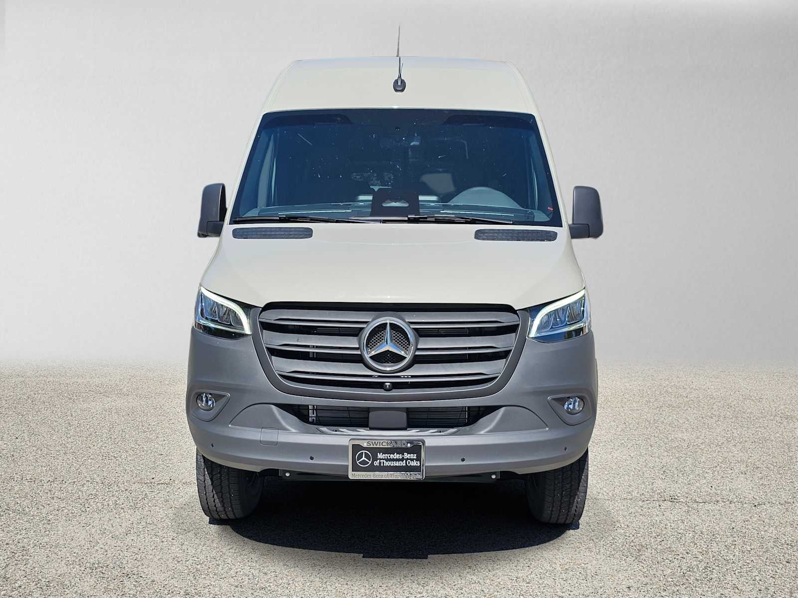 2026 Mercedes-Benz Sprinter Passenger Van 2500 Standard Roof I4 Diesel HO 144 AWD
