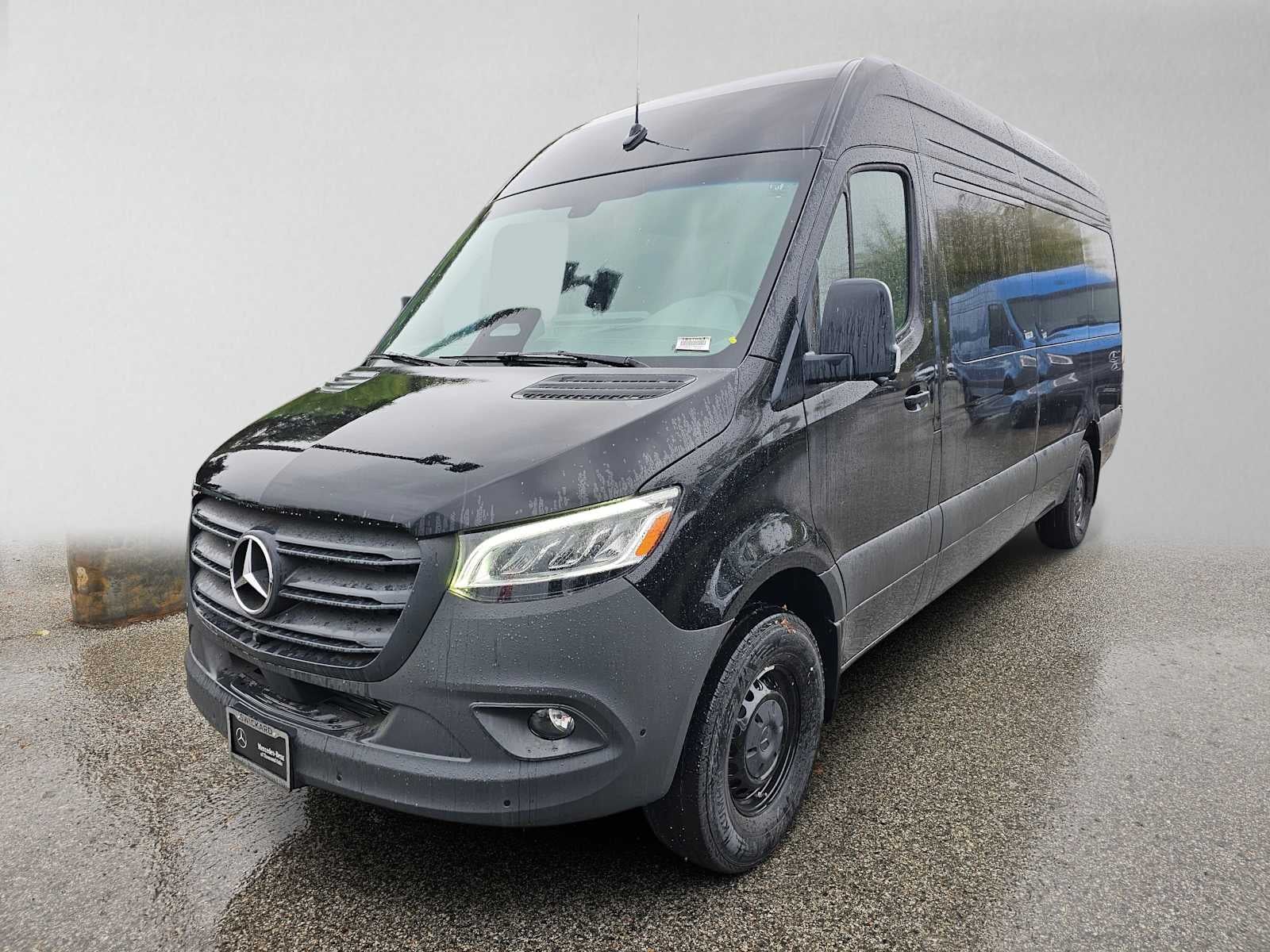2026 Mercedes-Benz Sprinter Passenger 2500 High Roof I4 Diesel HO 170 RWD