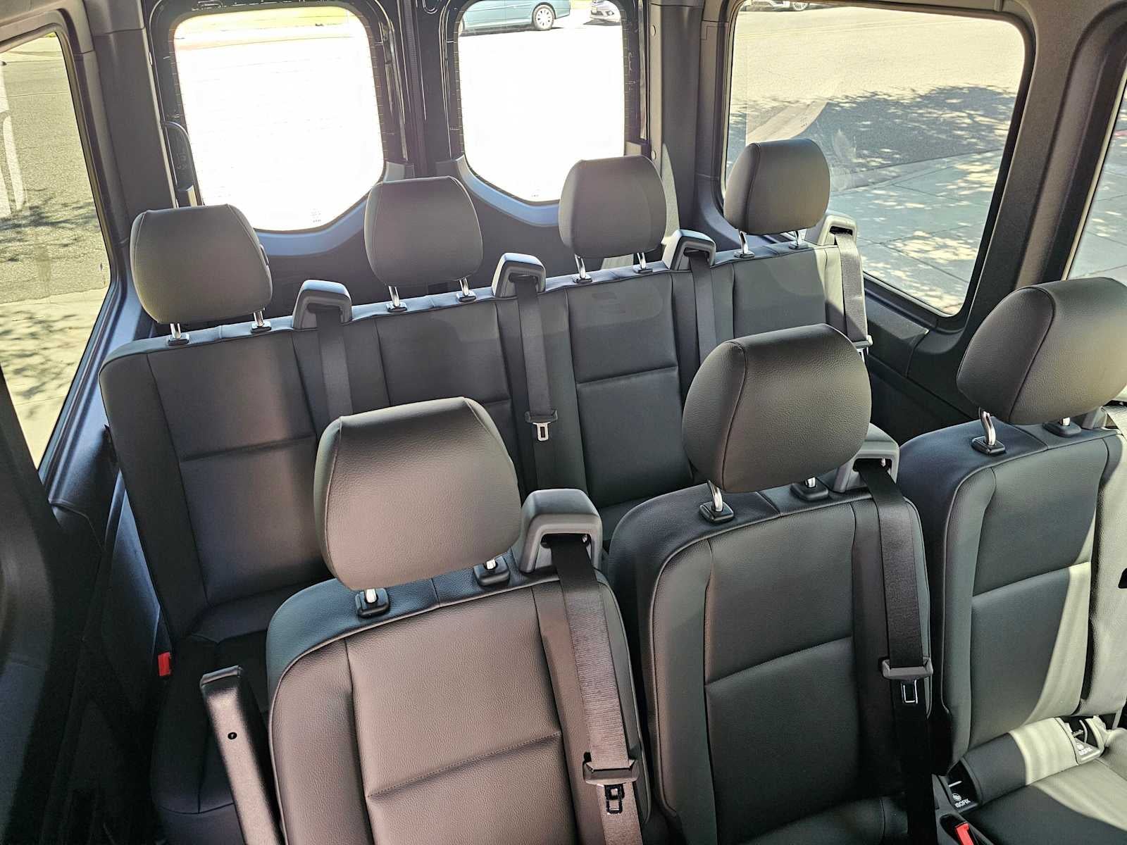 2026 Mercedes-Benz Sprinter Passenger Van 2500 High Roof I4 Diesel HO 170 RWD